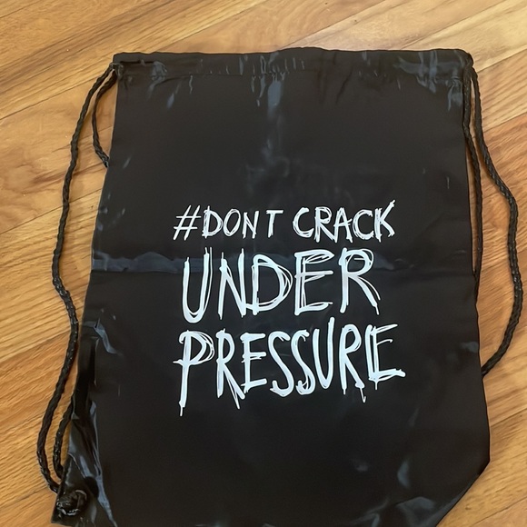 Tag HEUER small bag 13 inch by 17 - Picture 2 of 3